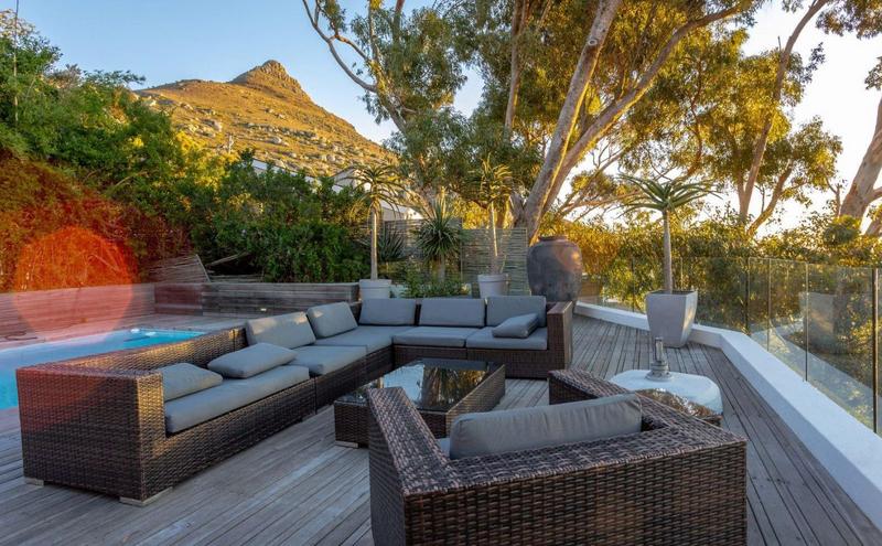 8 Bedroom Property for Sale in Llandudno Western Cape